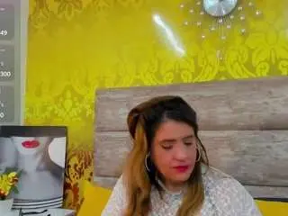 Bellamystic  live sex cam