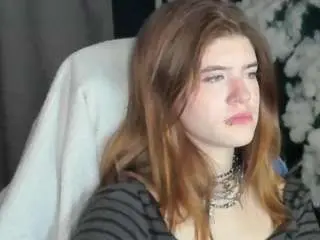 Elyra-zyra  live sex cam