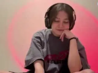 Linneakjos  live sex cam