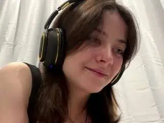 Linneakjos  live sex cam