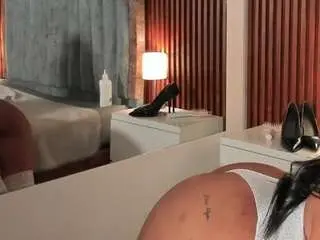 Sofiaalvarezz  live sex cam