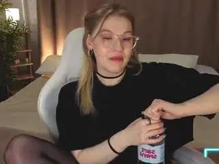 Colleen-blake  live sex cam