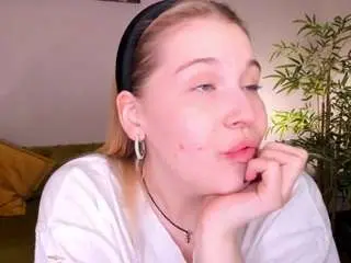 Colleen-blake  live sex cam