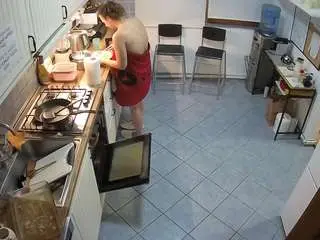 Voyeurcam-julmodels-kitchen-2  live sex cam