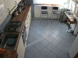 Voyeurcam-julmodels-kitchen-2  live sex cam
