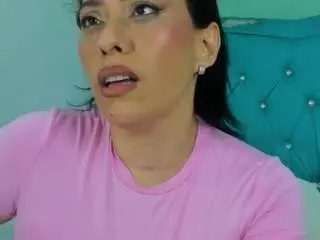 Yasmynortizxxx  live sex cam