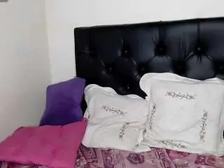 Janej5  live sex cam