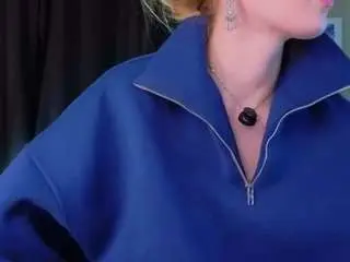 Jodygoulder  live sex cam