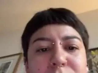 Kittycanpurrr  live sex cam