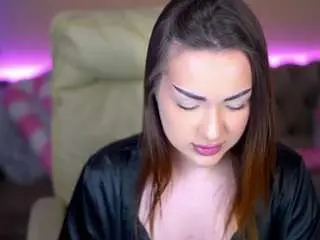 Oliviamore  live sex cam