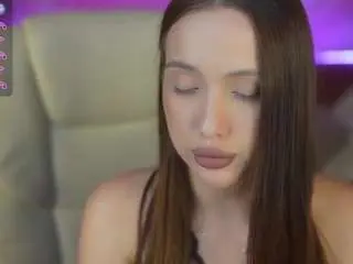 Oliviamore  live sex cam