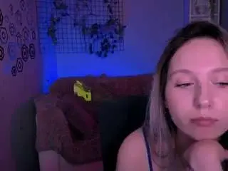 Polly-rosse  live sex cam