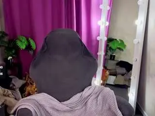 Rocket-bunnyy  live sex cam