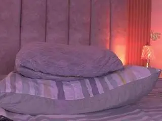 Sara-lop  live sex cam