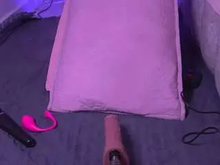 Sara-lop  live sex cam
