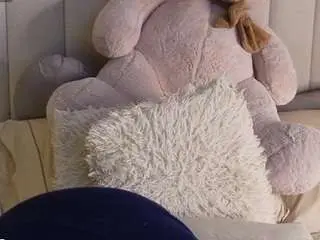 Soyhinata  live sex cam