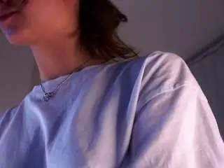 Aleasefontenelle  live sex cam
