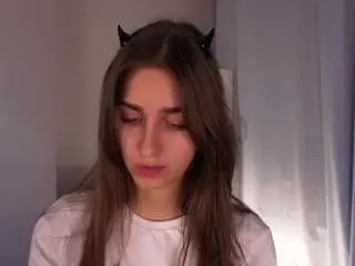 Aleasefontenelle  live sex cam