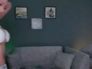 Aryaxelion  live sex cam