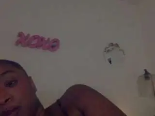 Butterscotchbunni  live sex cam