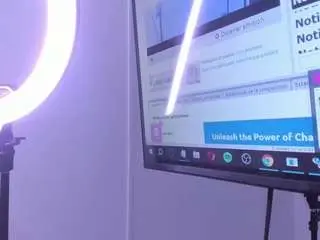 Dannyasm  live sex cam