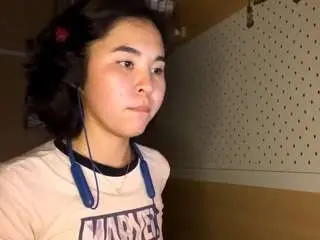 Genniewaltemeyer  live sex cam