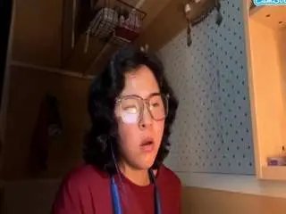 Genniewaltemeyer  live sex cam