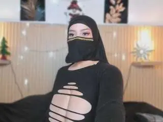 Cloe-adams  live sex cam