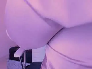 Cloe-adams  live sex cam