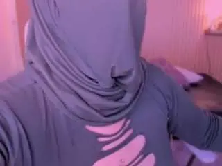 Cloe-adams  live sex cam