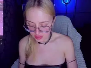 Elinocean  live sex cam