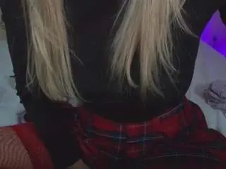 Elinocean  live sex cam