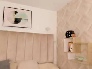 Haru-bonny  live sex cam