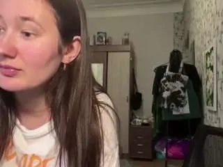 Mickeyqunnarath  live sex cam