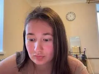 Mickeyqunnarath  live sex cam