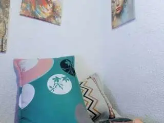 Naniis-wish  live sex cam