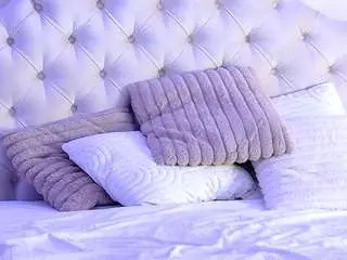 Aniakarenina  live sex cam