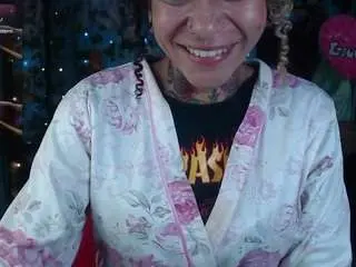Nicoleink01  live sex cam