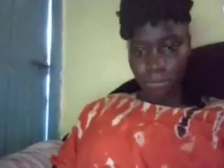 Sexyybutty  live sex cam