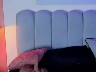 Yuridrojas  live sex cam