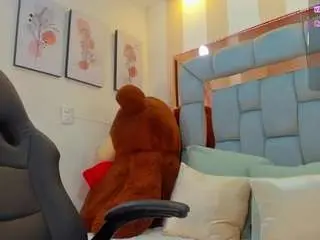 Amina-west  live sex cam