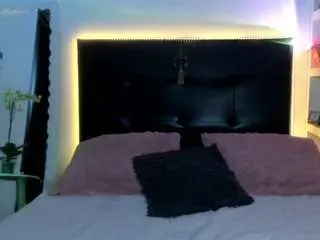 Angela-martina  live sex cam