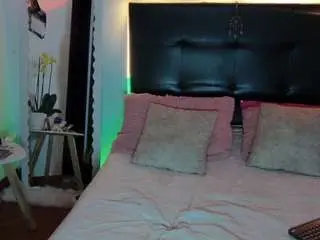 Angela-martina  live sex cam