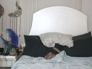 Carmensavage  live sex cam