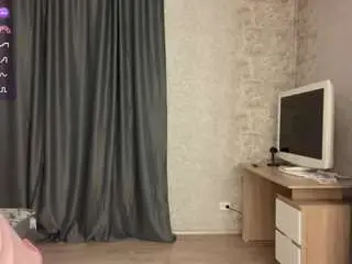 Dinaorsini  live sex cam