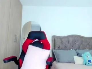 Miaadamsxxx  live sex cam