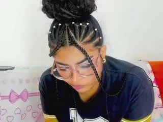 Mohannah1  live sex cam