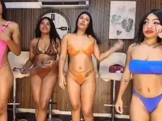 Sofia33hot  live sex cam