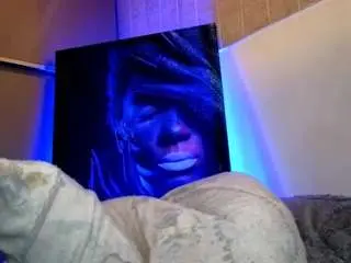 Biatriss  live sex cam