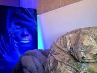 Biatriss  live sex cam